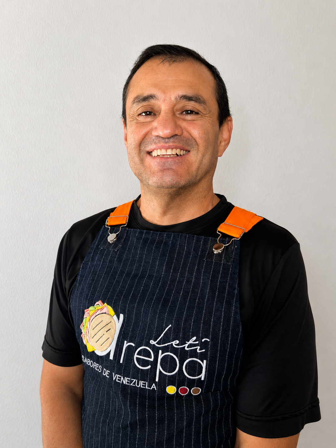 JULIO PAREDES